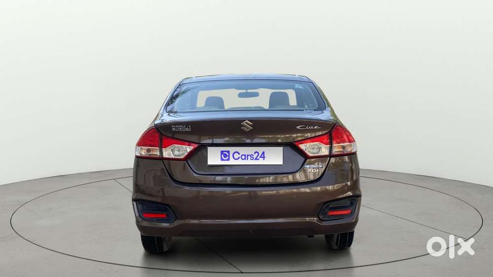 Maruti Suzuki Ciaz Zdi Shvs, 2015, Diesel