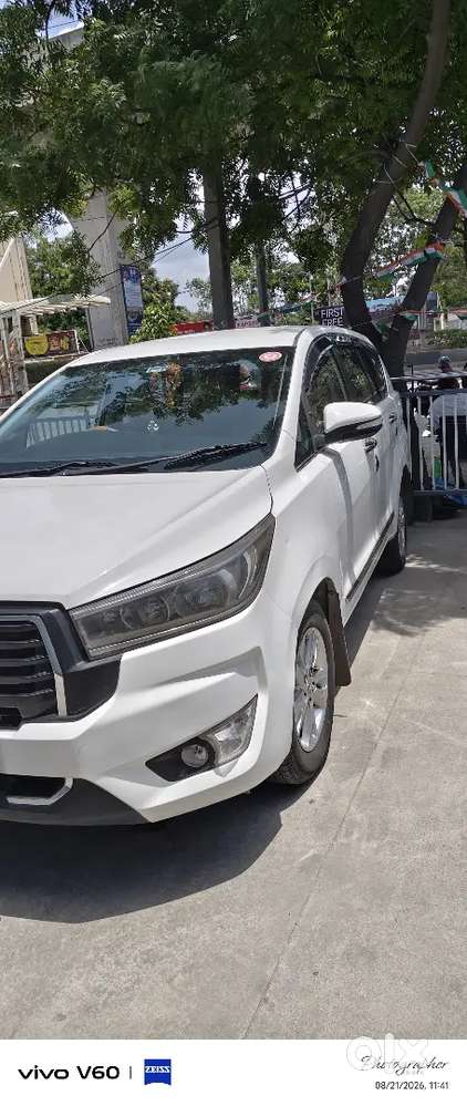 Toyota Innova Crysta 2017