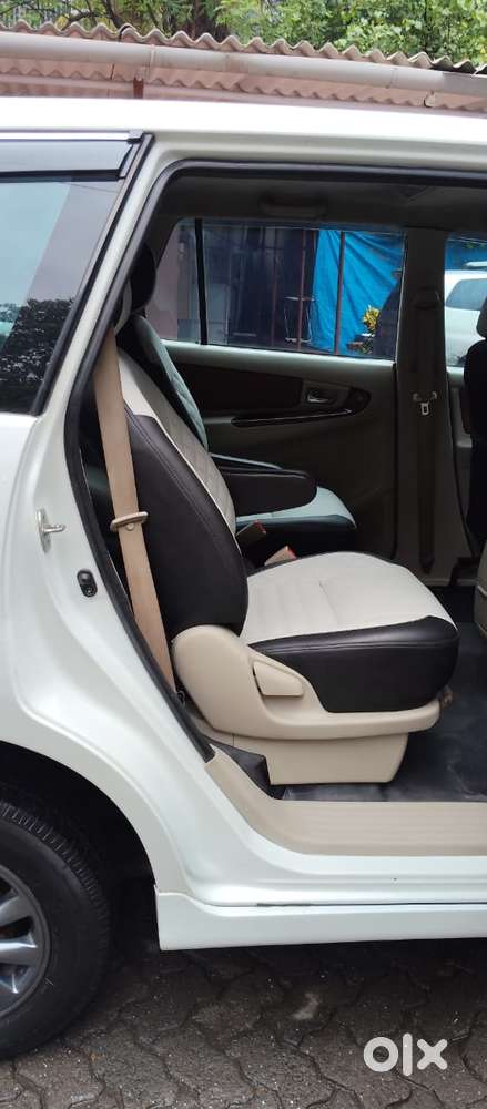Toyota Innova 2.5 Vx 7 Str Bs-iii, 2014, Diesel