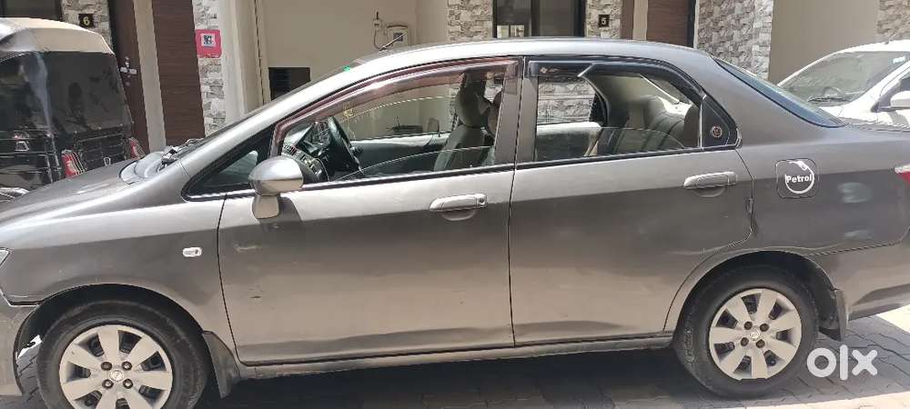 Honda City Zx 2008 Cng & Hybrids 250000 Km Driven