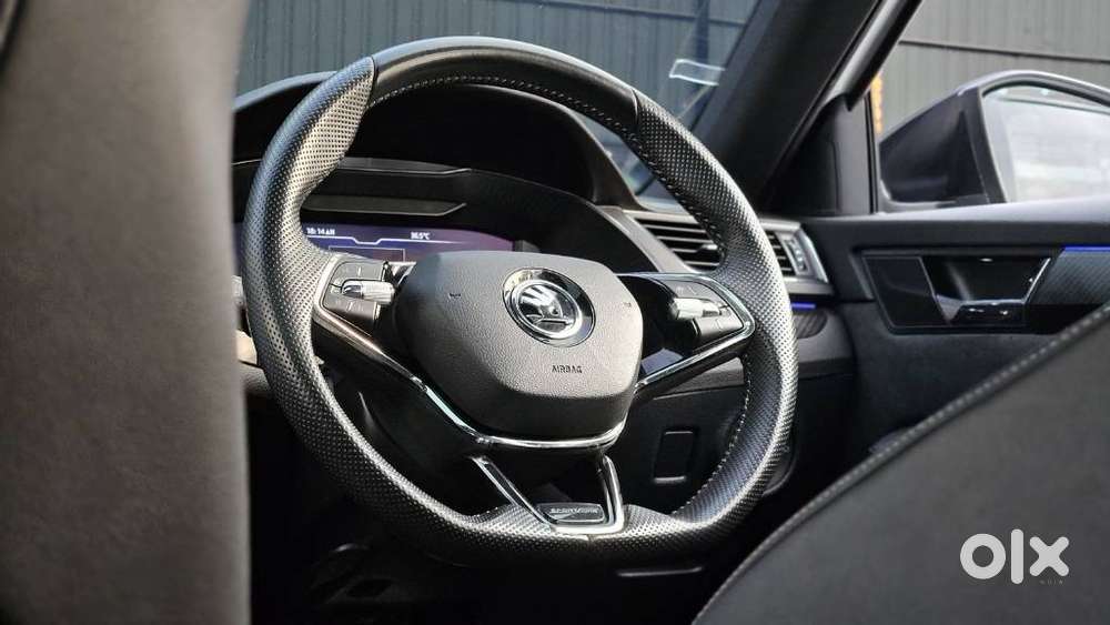 Skoda Superb 2.0 Sportline Tsi At, 2021, Petrol
