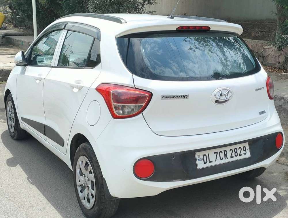 Hyundai Grand I10 1.2 Kappa Sportz Option, 2019, Cng & Hybrids