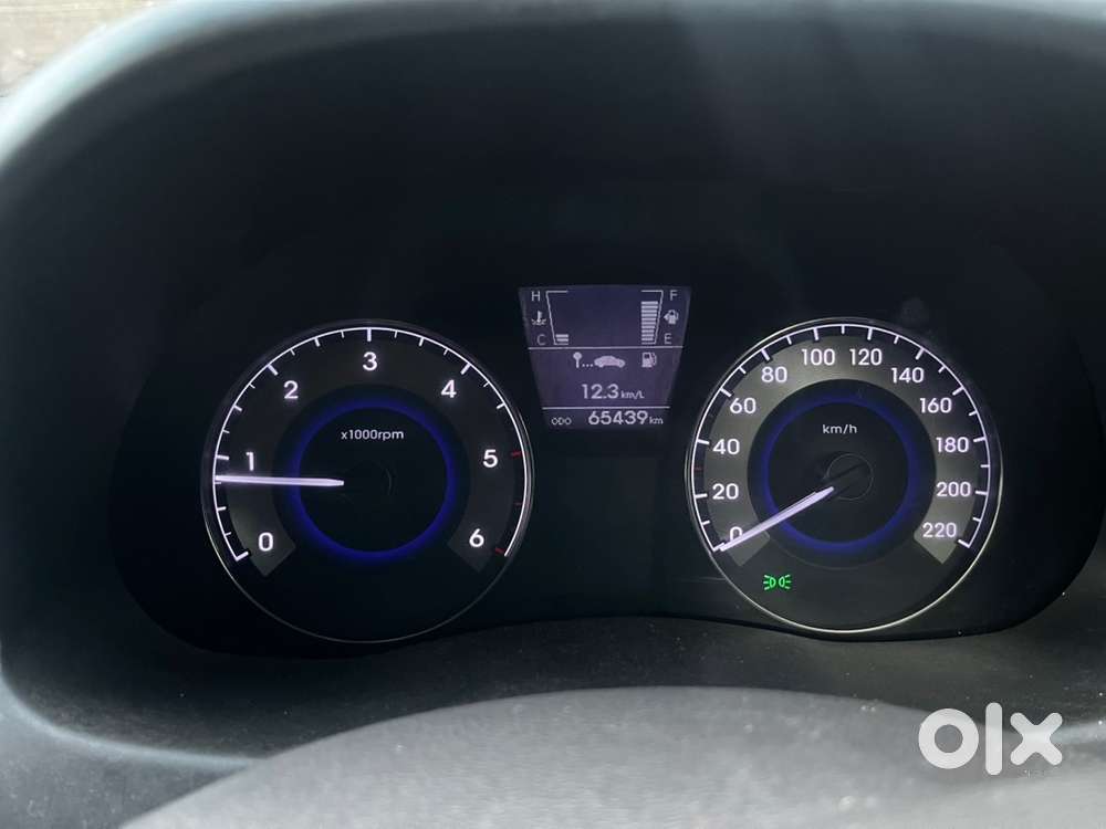 Hyundai Fluidic Verna 2014