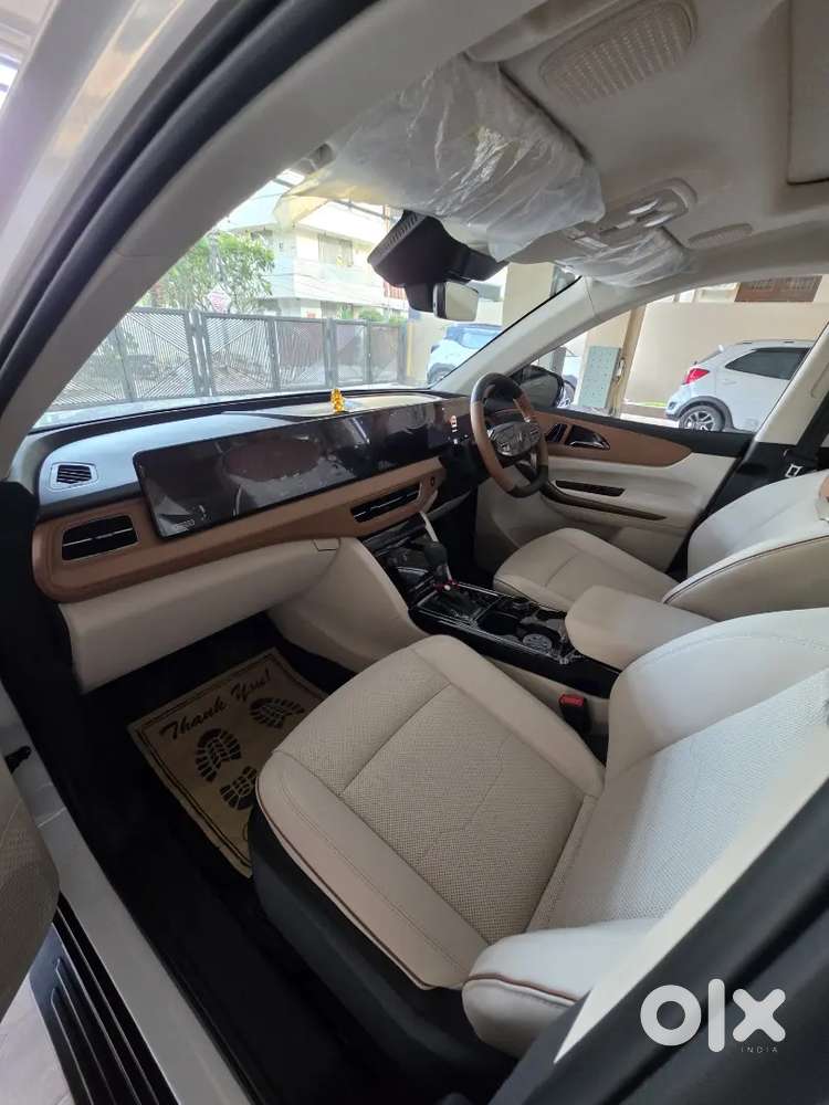 Mahindra Xuv 7xo 2026 Ax7l