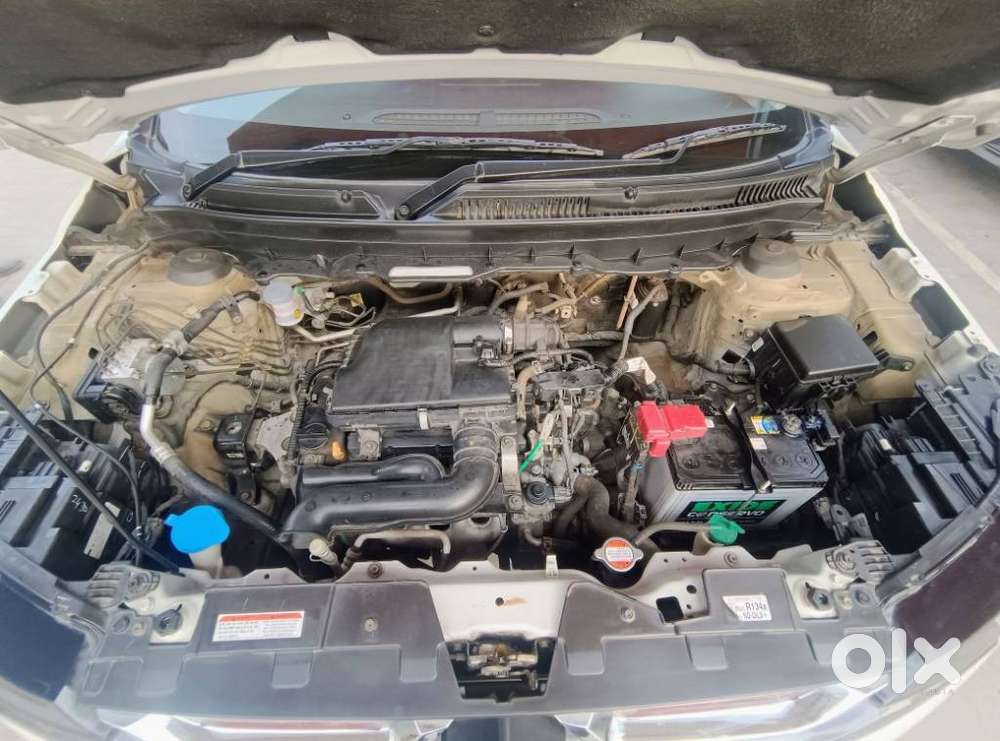 Maruti Suzuki Brezza 1.5 Zxi At Smart Hybrid, 2022, Petrol