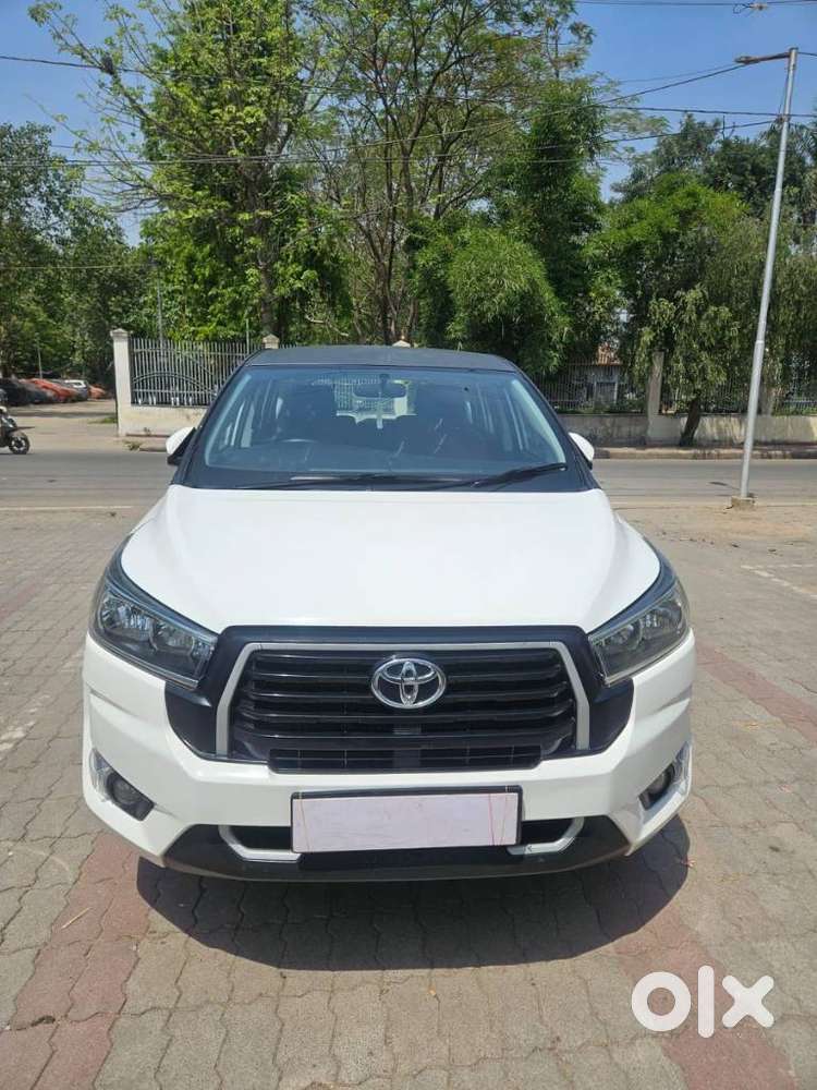 Toyota Innova Crysta 2.4 G Mt, 2024, Diesel