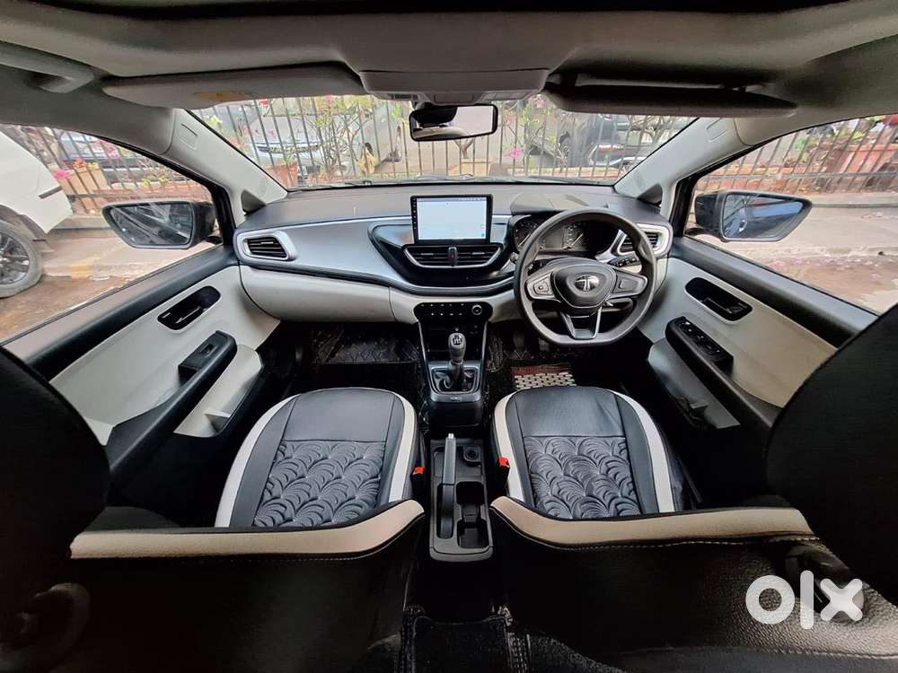 Tata Altroz Xm (s) Petrol, 2024, Petrol