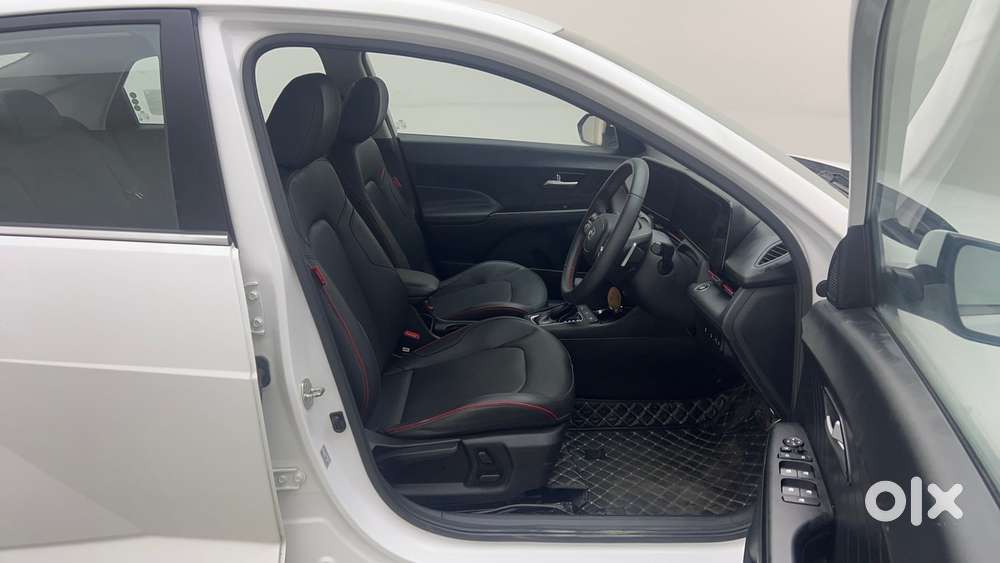 Hyundai Verna 1.5 Sx (o) Turbo Petrol Dct, 2023, Petrol