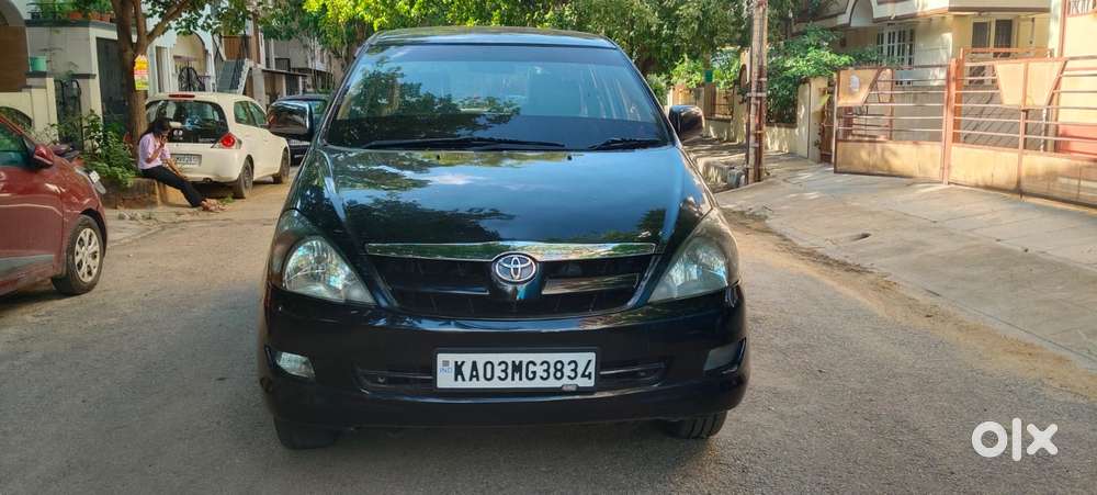 Toyota Innova 2.5 G (diesel) 7 Seater Bs Iv, 2006, Diesel