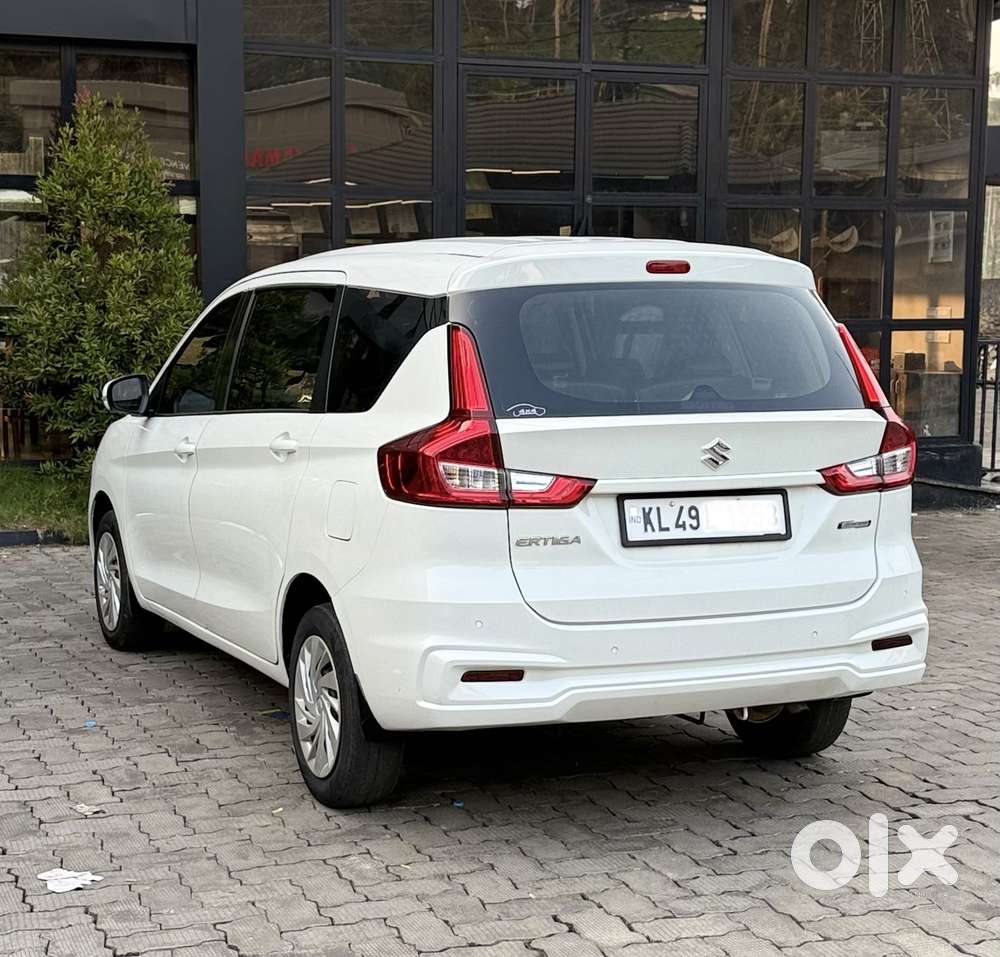 Maruti Suzuki Ertiga Vxi Shvs, 2019, Petrol