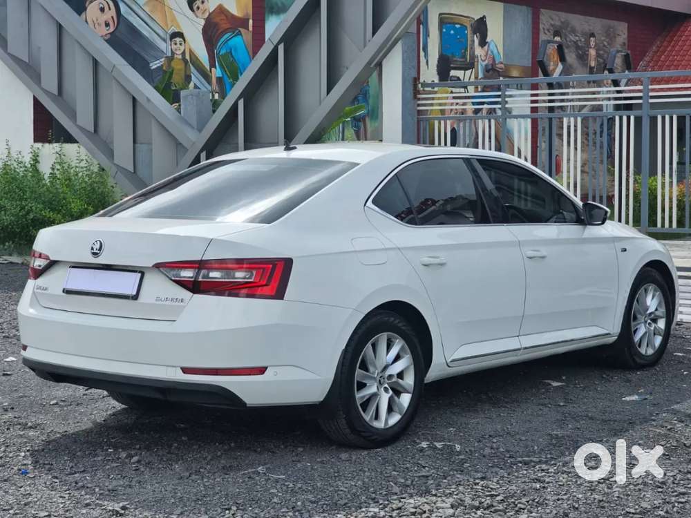 Skoda Superb Lk 2.0 Tdi At, 2018, Diesel