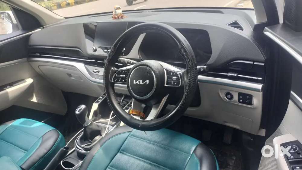 Kia Carens Prestige 2015