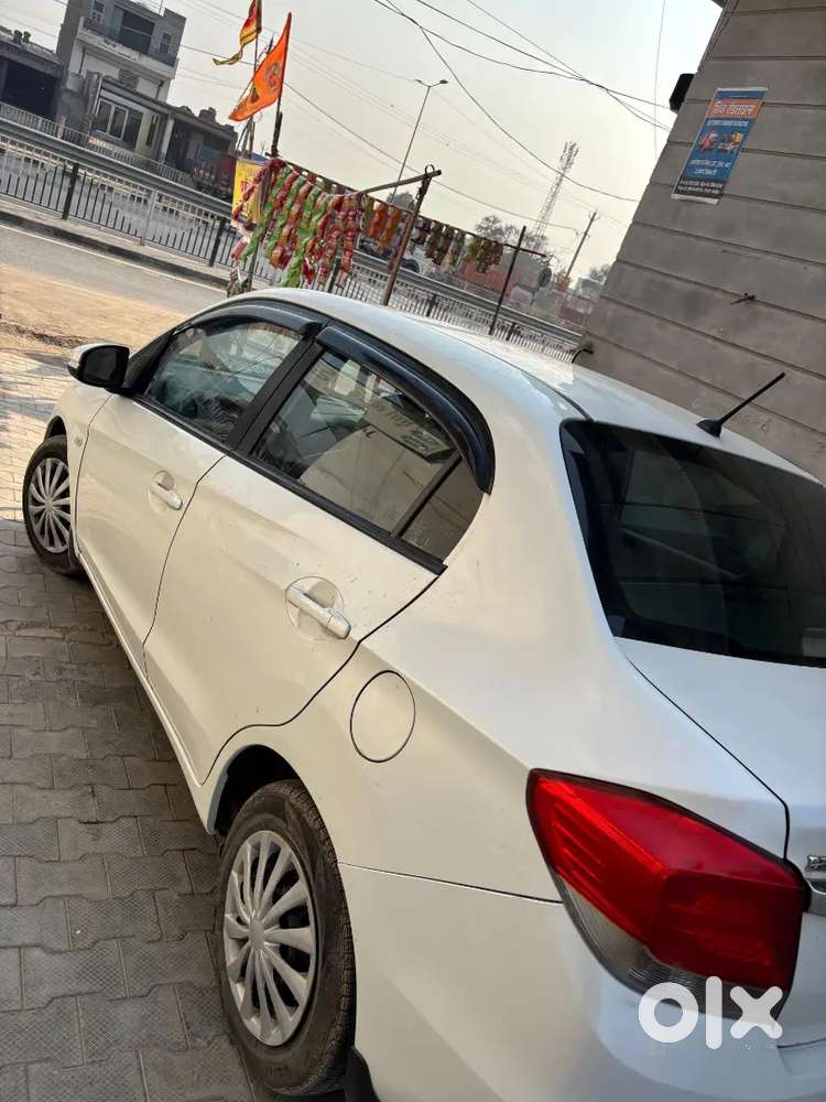 Honda Amaze 2015 Diesel Well Maintained