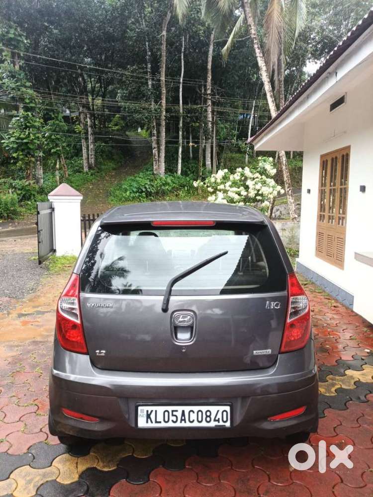 Hyundai I10 Sportz, 2011, Petrol