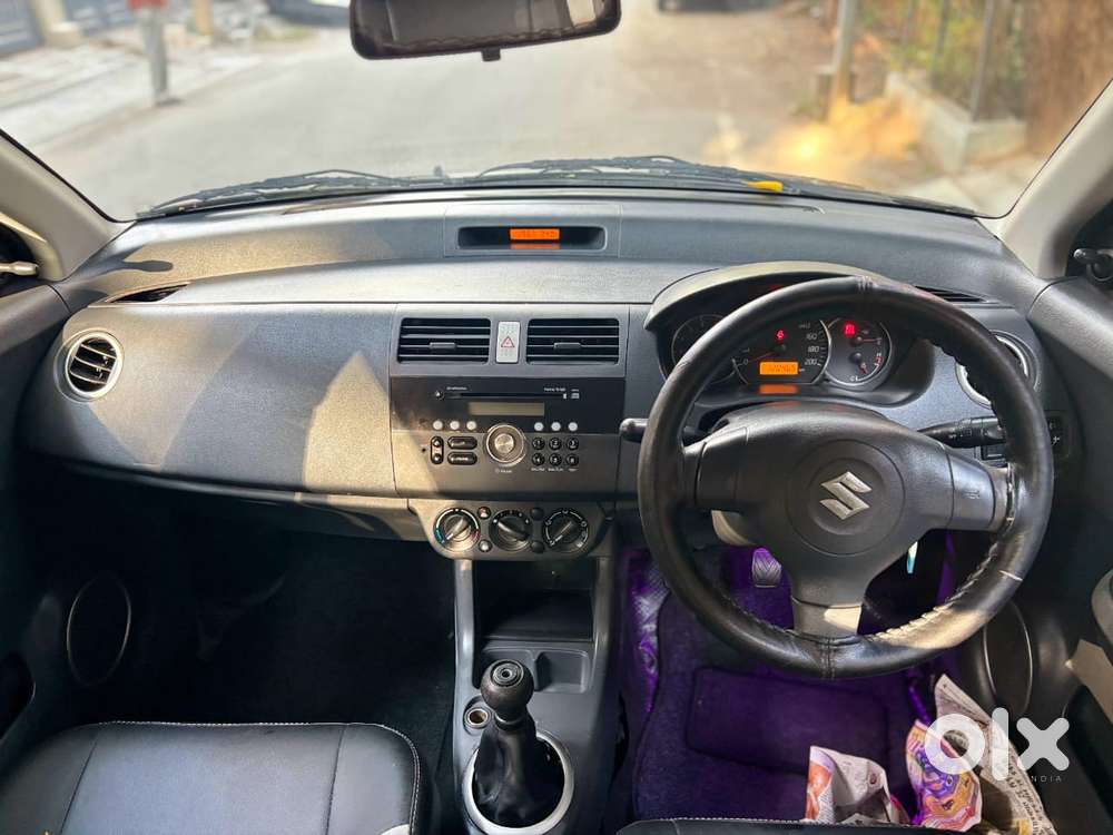 Maruti Suzuki Swift Dzire 1.3 Vxi, 2010, Petrol