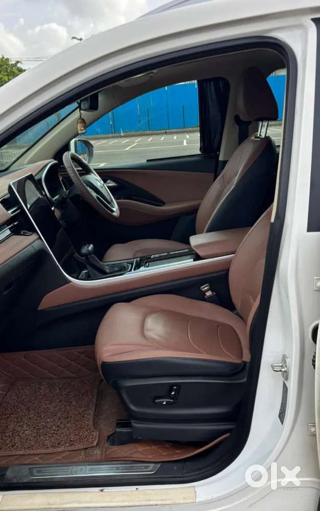 Mg Hector Plus Savvy Pro 1.5 Turbo Petrol Cvt 6 Str, 2023, Petrol