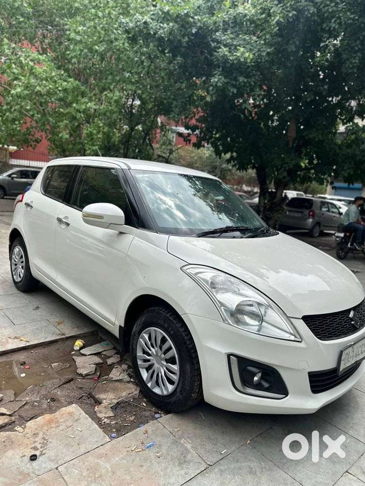 Maruti Suzuki Swift Vxi + Manual, 2016, Petrol