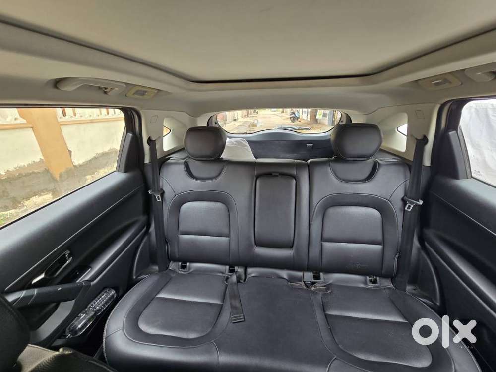 Tata Harrier Diesel Automatic Dark Edition Top Model