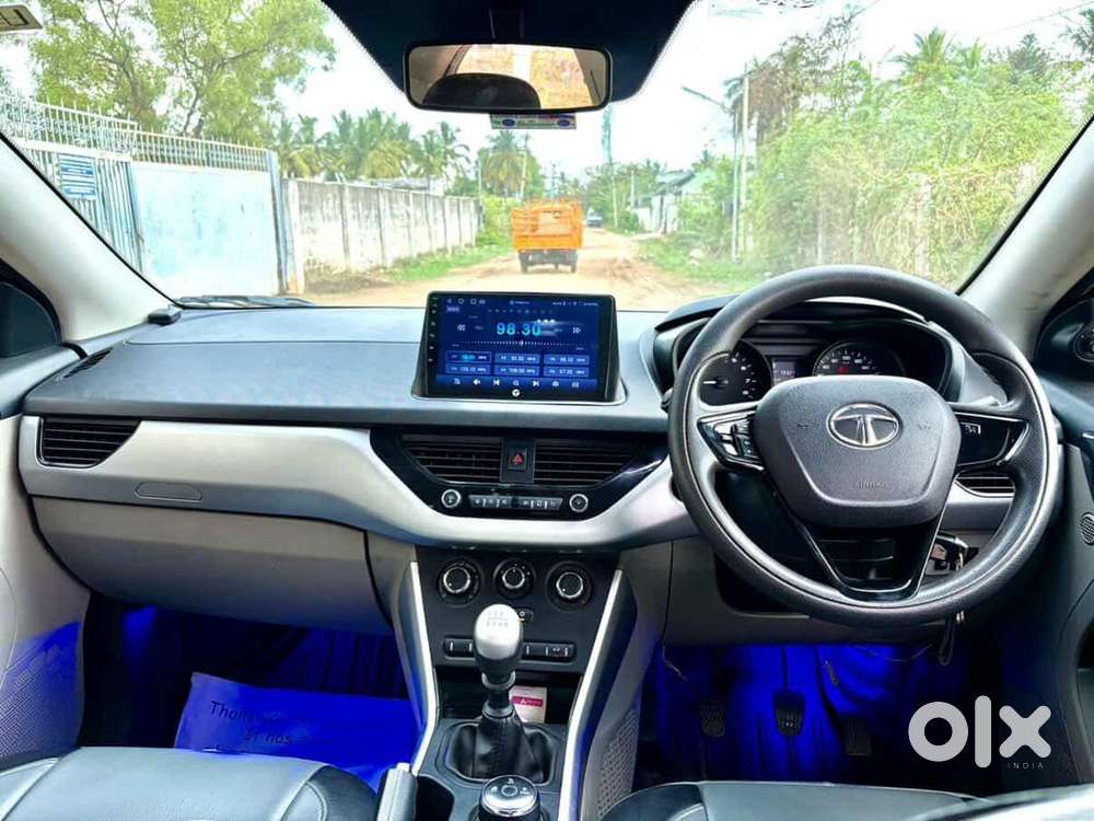 Tata Nexon 1.2 Revotron Xm, 2017, Petrol