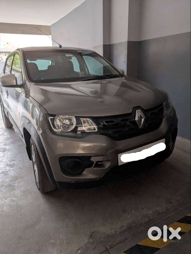 Self Driven Single Hand Usage Kwid Car