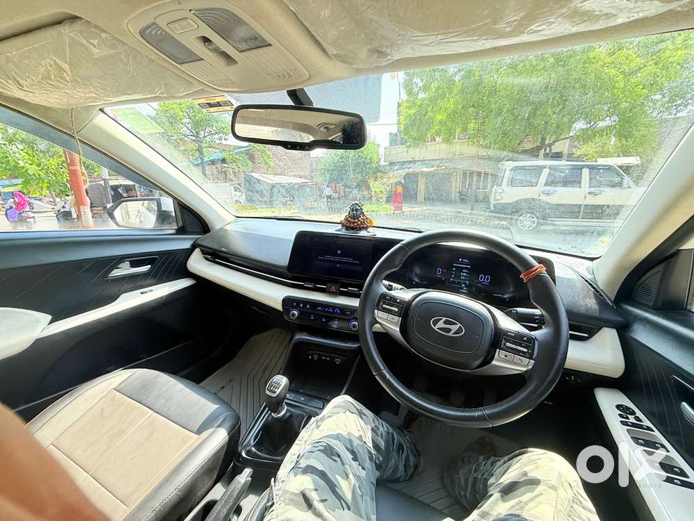 Hyundai Petrol Manual 2023