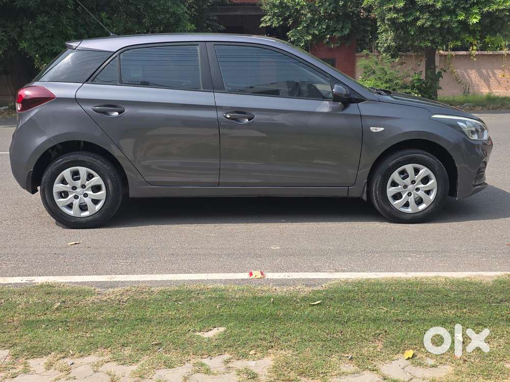 Hyundai Elite I20 [ ] 1.2 Magna Executive, 2018, Petrol
