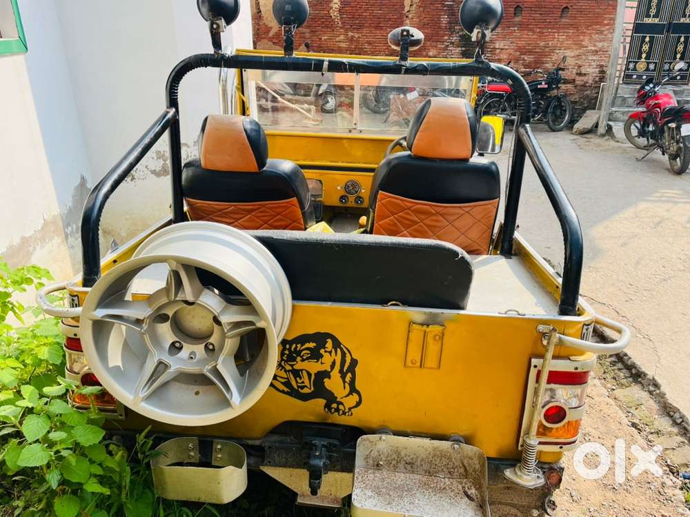 Mahindra Jeep Classic 1992