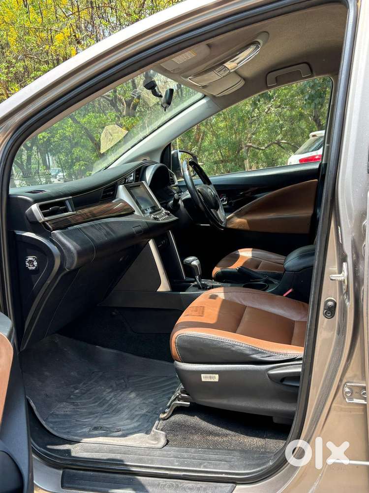 Toyota Innova Crysta 2.4 Z 7 Str, 2017, Diesel