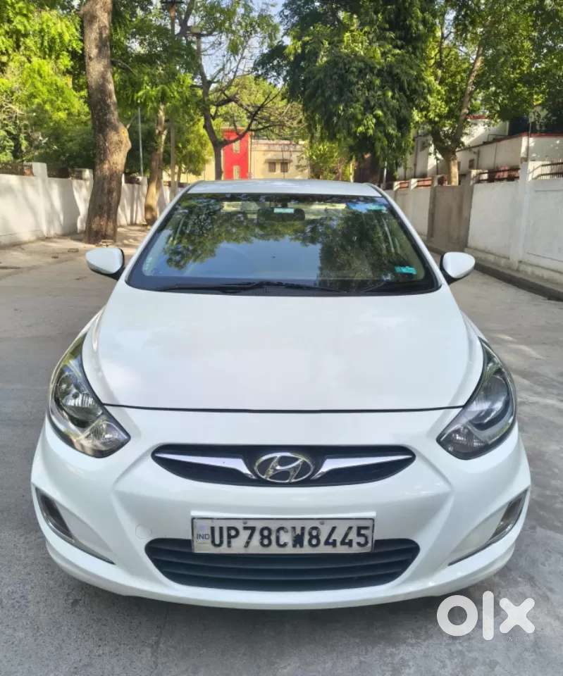 Hyundai Verna Fluidic 1.6 Vtvt, 2012, Petrol