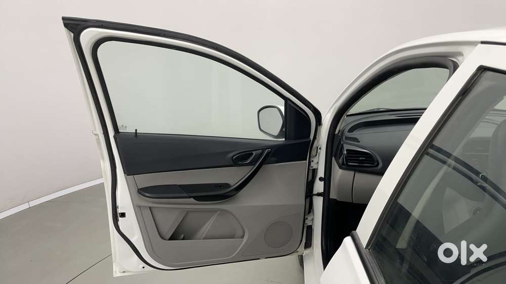 Tata Tiago 1.2 Revotron Xt, 2019, Petrol