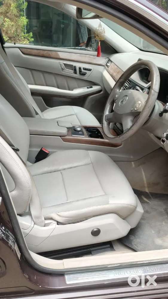 Mercedes-benz E-class 2012