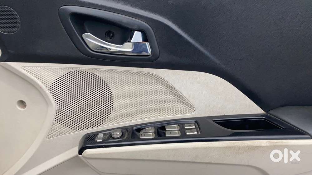 Mahindra Xuv300 W8 Amt Optional Diesel, 2021, Diesel