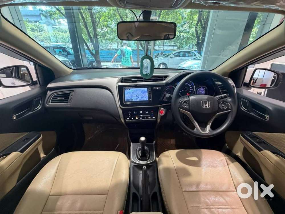 Honda City 1.5 V 5th Gen I-vtec Mt, 2021, Petrol