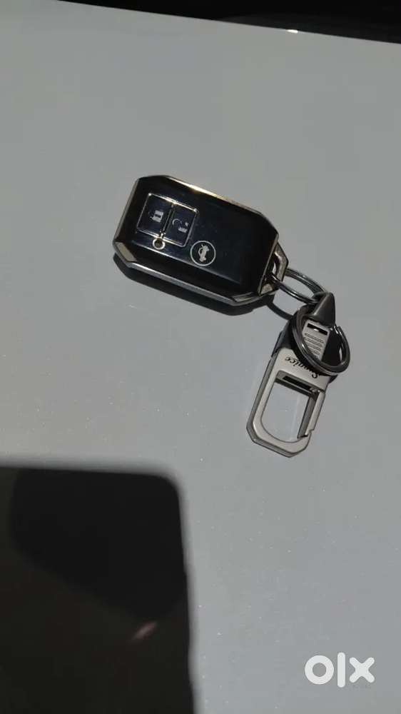 Maruti Suzuki Brezza 2023 Petrol 27000 Km Driven