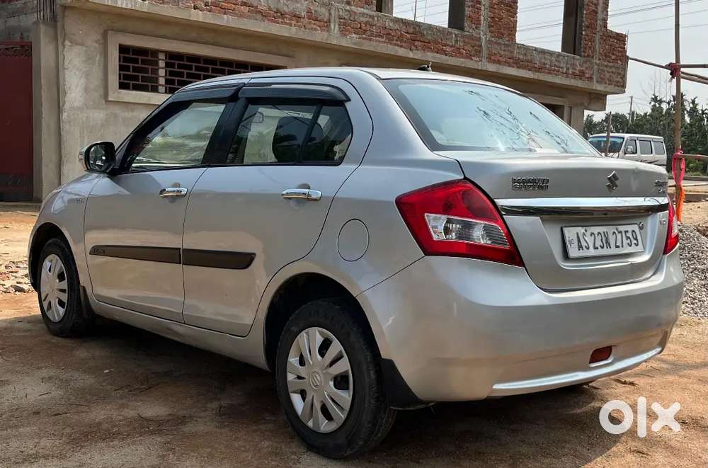 Maruti Suzuki Swift Dzire 2015 Diesel 82000 Km Driven