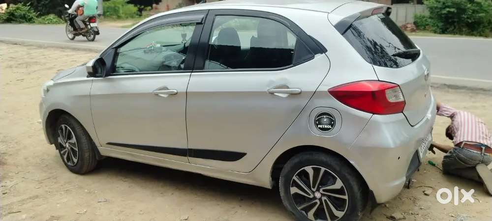Arjent Car Leni H