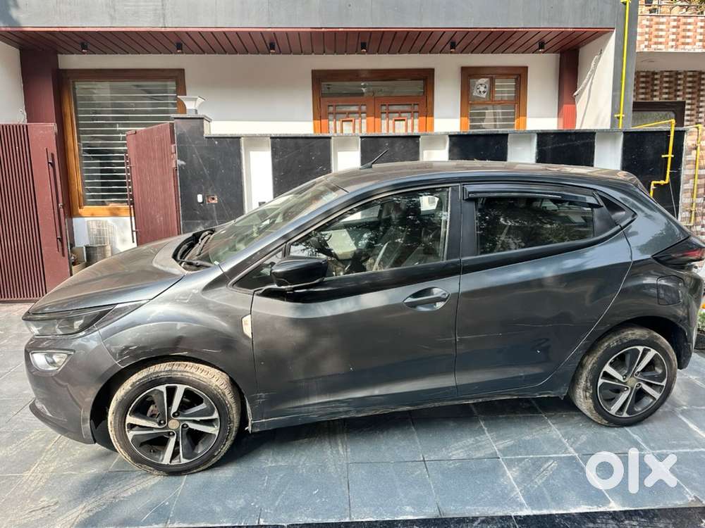 Tata Altroz Petrol 2021