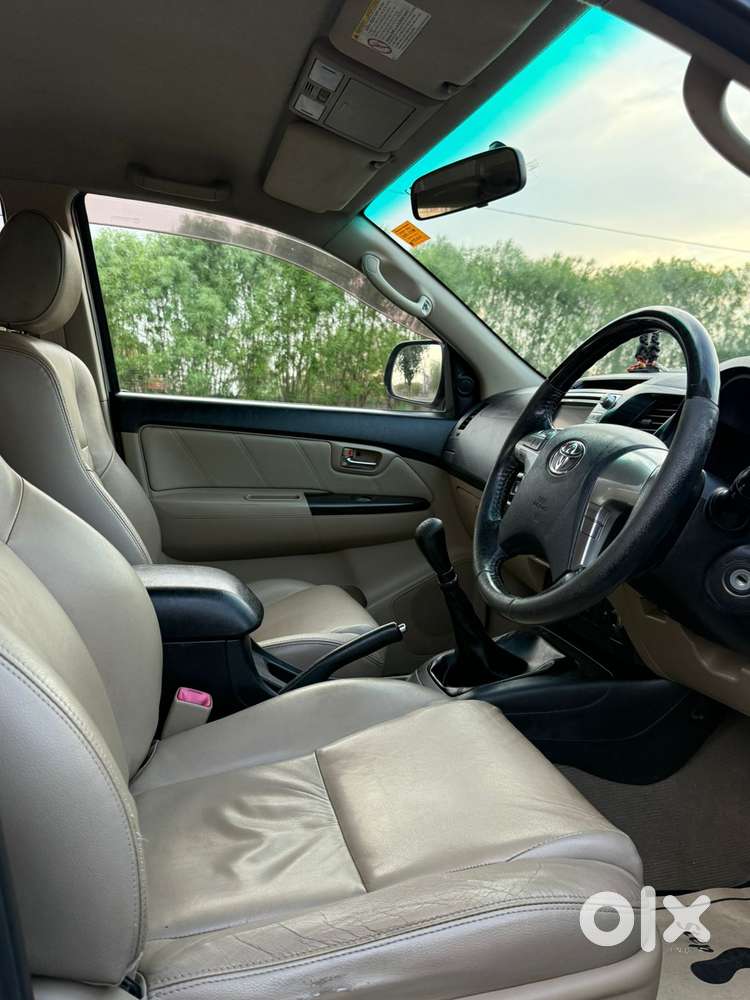 Toyota Fortuner 3.0 4x2 Mt, 2015, Diesel