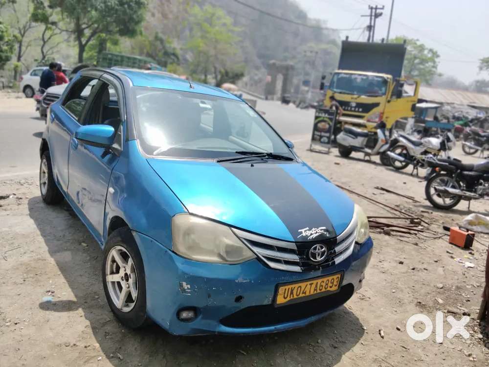 Toyota Etios Liva 2013