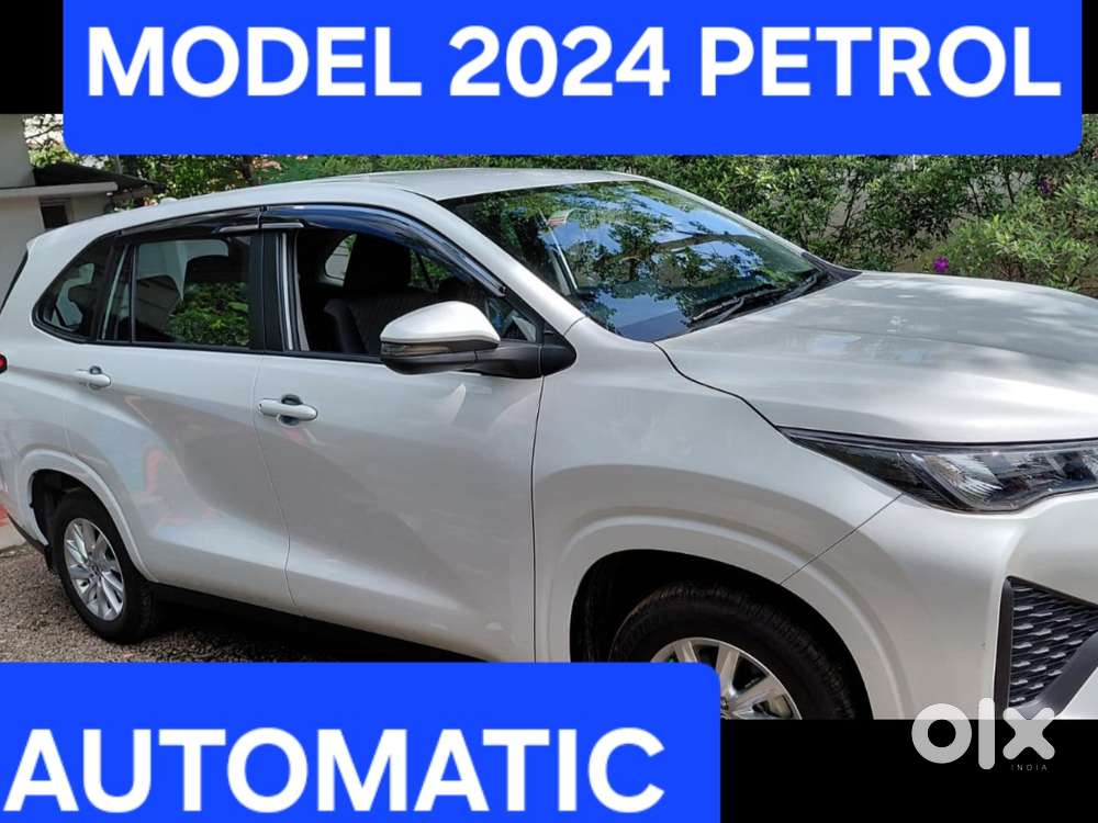 Toyota Innova Crysta 2.8 Gx At, 2022, Diesel