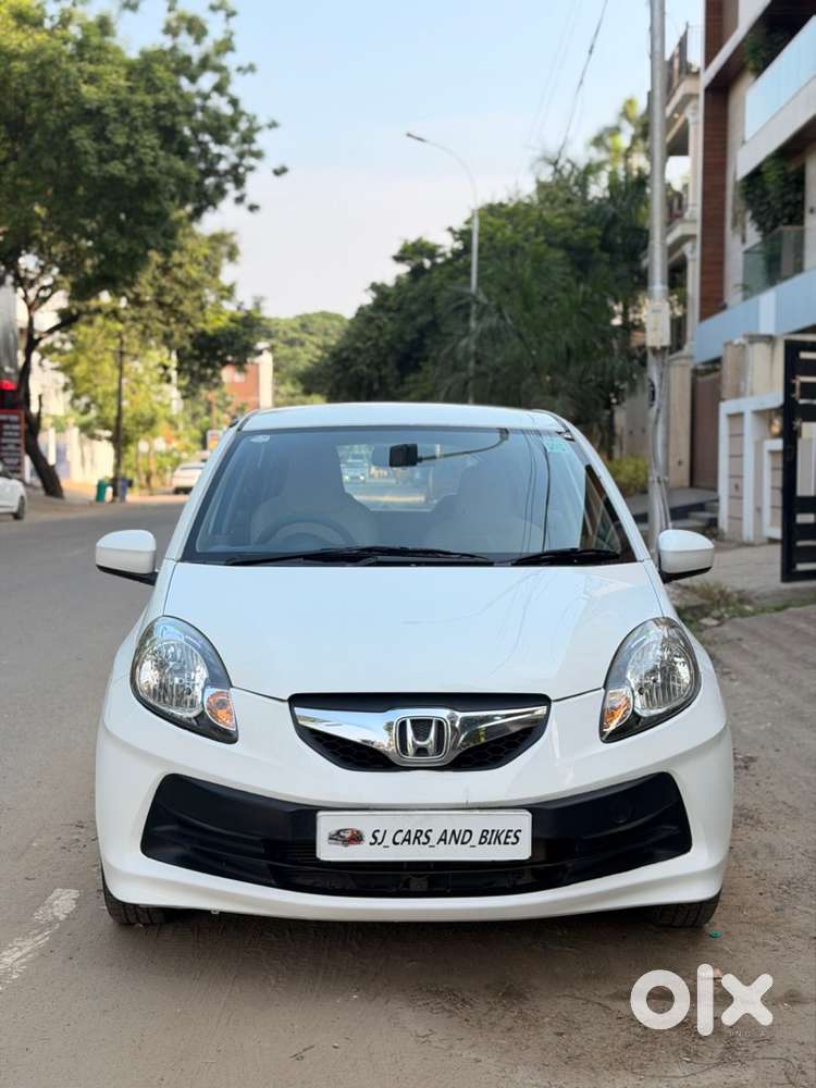 2014 Honda Brio Petrol Manual Single Owner Well Maintained Car