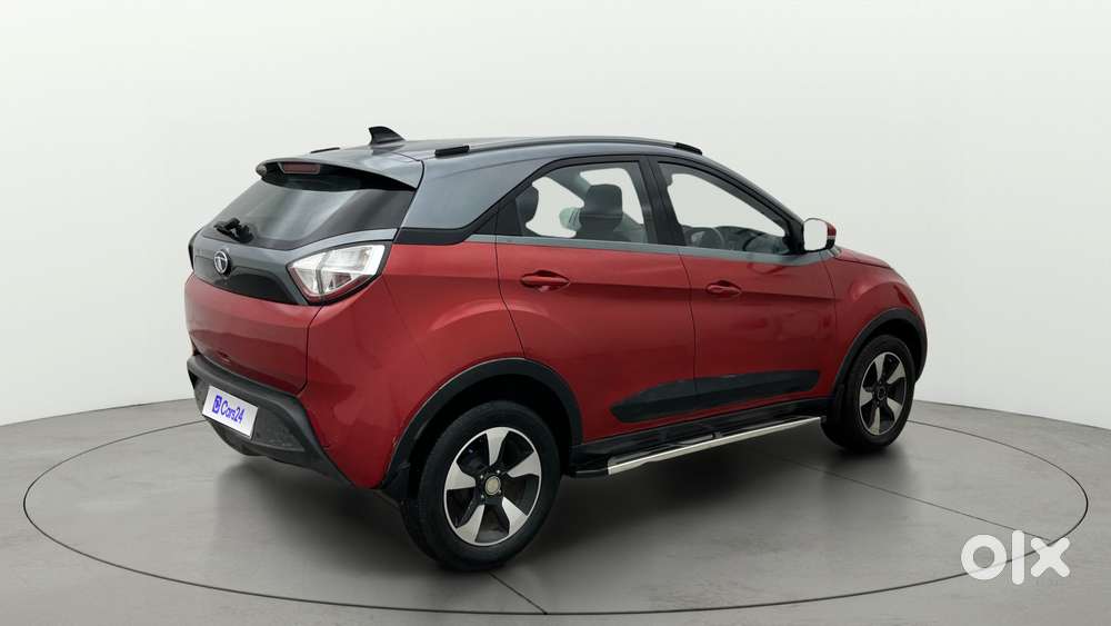 Tata Nexon 1.2 Revotron Xza Plus, 2018, Petrol