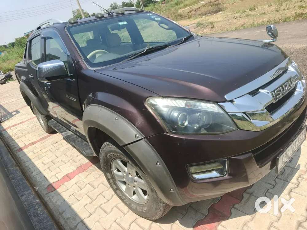 Isuzu D-max, V-cross