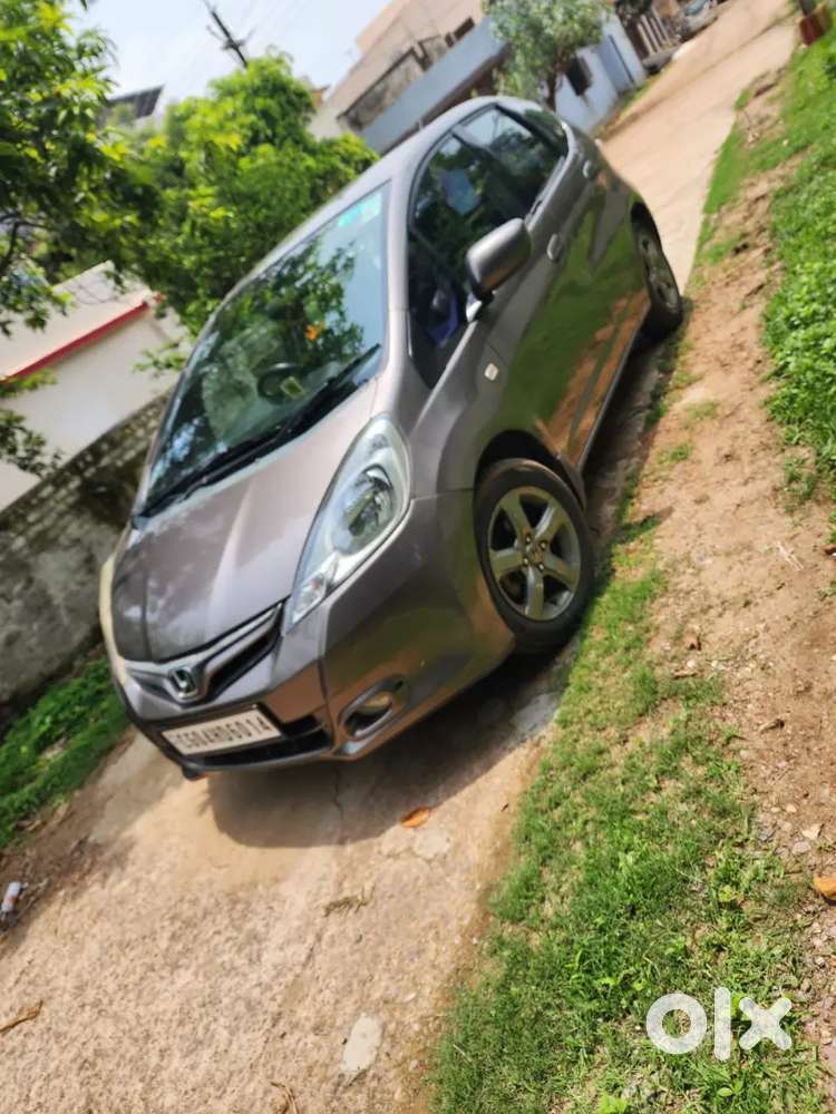 Honda Jazz X I-vtec, 2012 Model