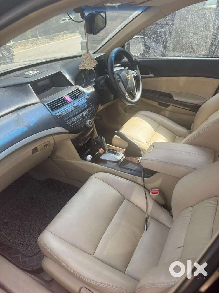Honda Accord 2010 Petrol Well Maintained