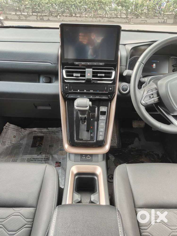 Maruti Suzuki Invicto Alpha Plus 7str, 2025, Petrol