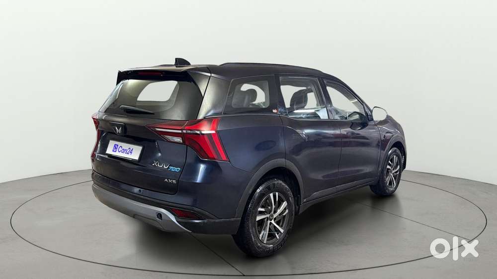 Mahindra Xuv700 2.0 Ax 5 Petrol At Str, 2023, Petrol