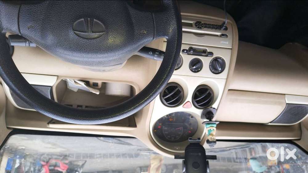 Tata Nano Twist 2014