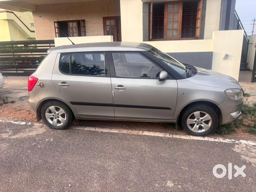 Skoda Petrol Manual 2011