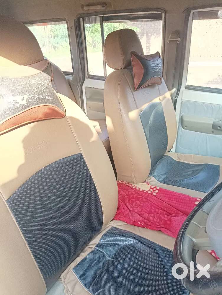 Mahindra Bolero Neo 2012